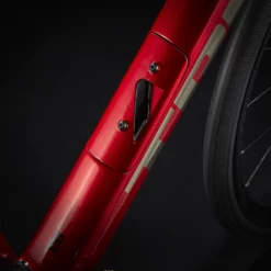 Domane SL 6 ETap Crimson/Trek Black -Günstiges Vélo Geist Geschäft DomaneSL6eTap 22 35028 A Alt2