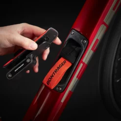 Domane SL 6 ETap Crimson/Trek Black -Günstiges Vélo Geist Geschäft DomaneSL6eTap 22 35028 A Alt3