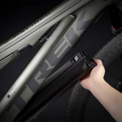 E-Caliber 9.6 Satin Lithium Grey/Trek Black -Günstiges Vélo Geist Geschäft ECaliber96US 21 34353 A Alt2