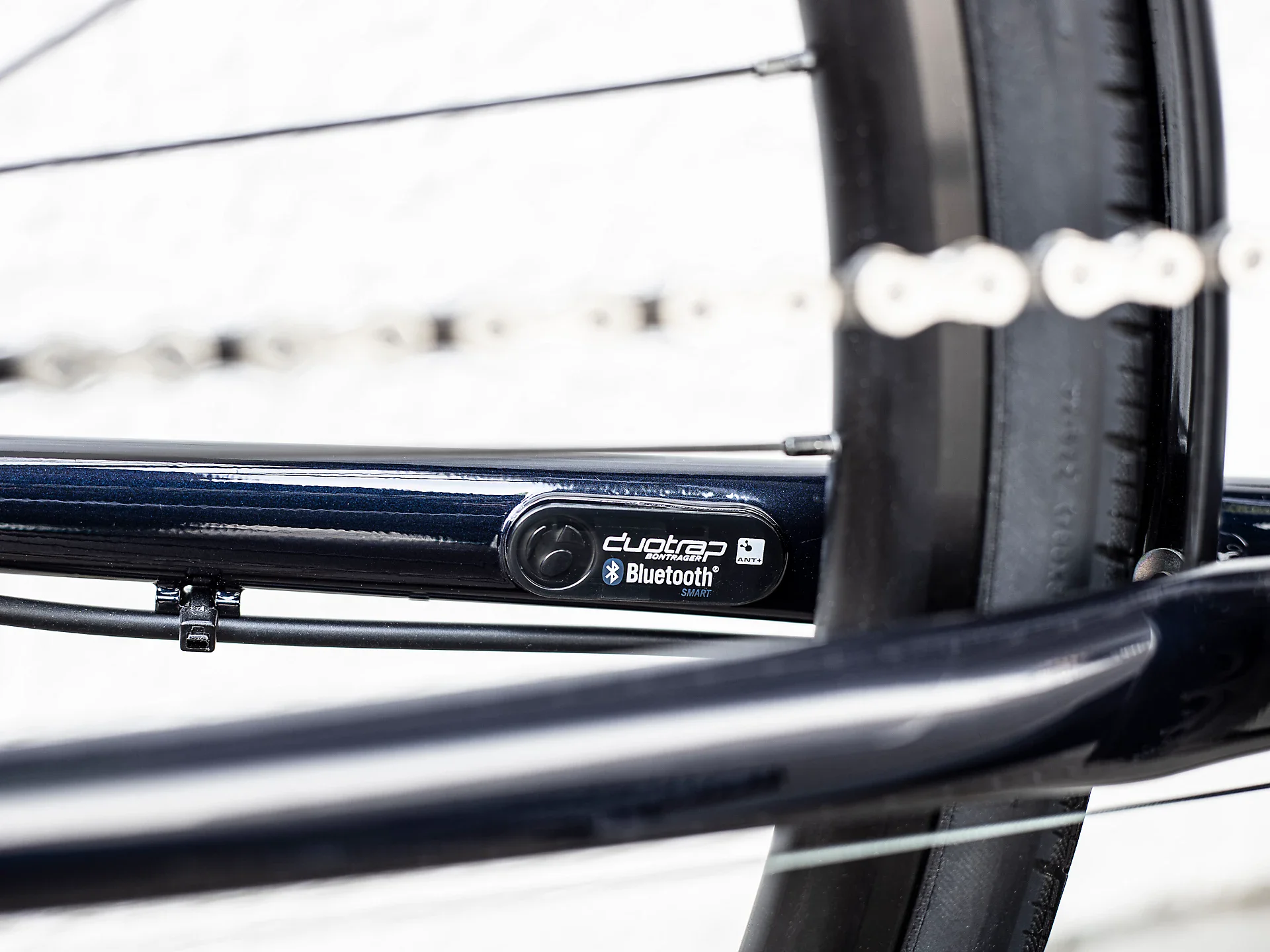 Trek FX 3 Disc Equipped Stagger Alpine Blue To Deep Dark Blue Fade – Bild 9