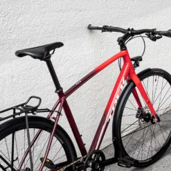 Trek FX 3 Disc Equipped Viper Red To Cobra Blood Fade -Günstiges Vélo Geist Geschäft FX3DiscEquipped 22 35107 B Alt1