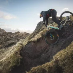 Santa Cruz Heckler 9 C S-Kit Gloss Avocado Green -Günstiges Vélo Geist Geschäft HECKLER SELECTS 001 14juUSEfFclLqGN