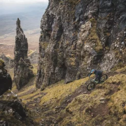 Santa Cruz Heckler 9 C S-Kit Gloss Avocado Green -Günstiges Vélo Geist Geschäft HECKLER SELECTS 001 24gsUnxameMZSw9