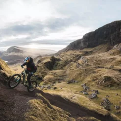 Santa Cruz Heckler 9 C S-Kit Gloss Avocado Green -Günstiges Vélo Geist Geschäft HECKLER SELECTS 001 26hlByBcq4oVaaJ