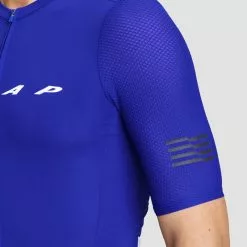 Maap Evade Pro Base Trikot - Space Blue -Günstiges Vélo Geist Geschäft Male EvadeProBaseJersey SpaceBlue PDP SPECS 02 DESKTOP