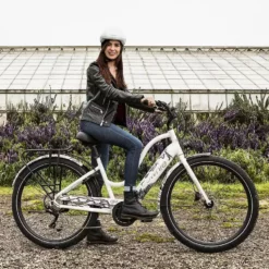 Electra Townie Path Go! 10D Step-Thru Pearl White -Günstiges Vélo Geist Geschäft TowniePathGoStepThruEU 20 26950 C Accessory2