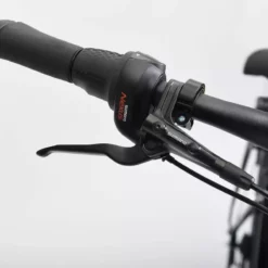 Winora Sinus R8f Tiefeinsteiger - Onyxschwarz -Günstiges Vélo Geist Geschäft Winora MY21 Detail Handlebar Sinus R8 Monotubek4pmqBcNzAHYL